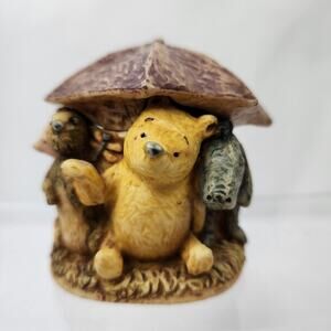 Harmony Kingdom Disney Classic Pooh Bear and Friends Eeyore Tigger 2001 Retired